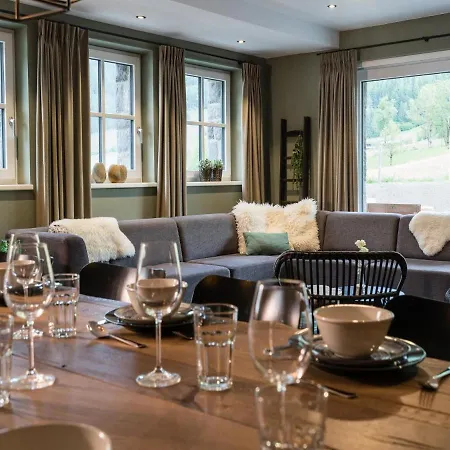 Schneeloewe S Holiday home