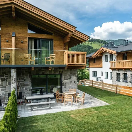 Schneeloewe S * Leogang
